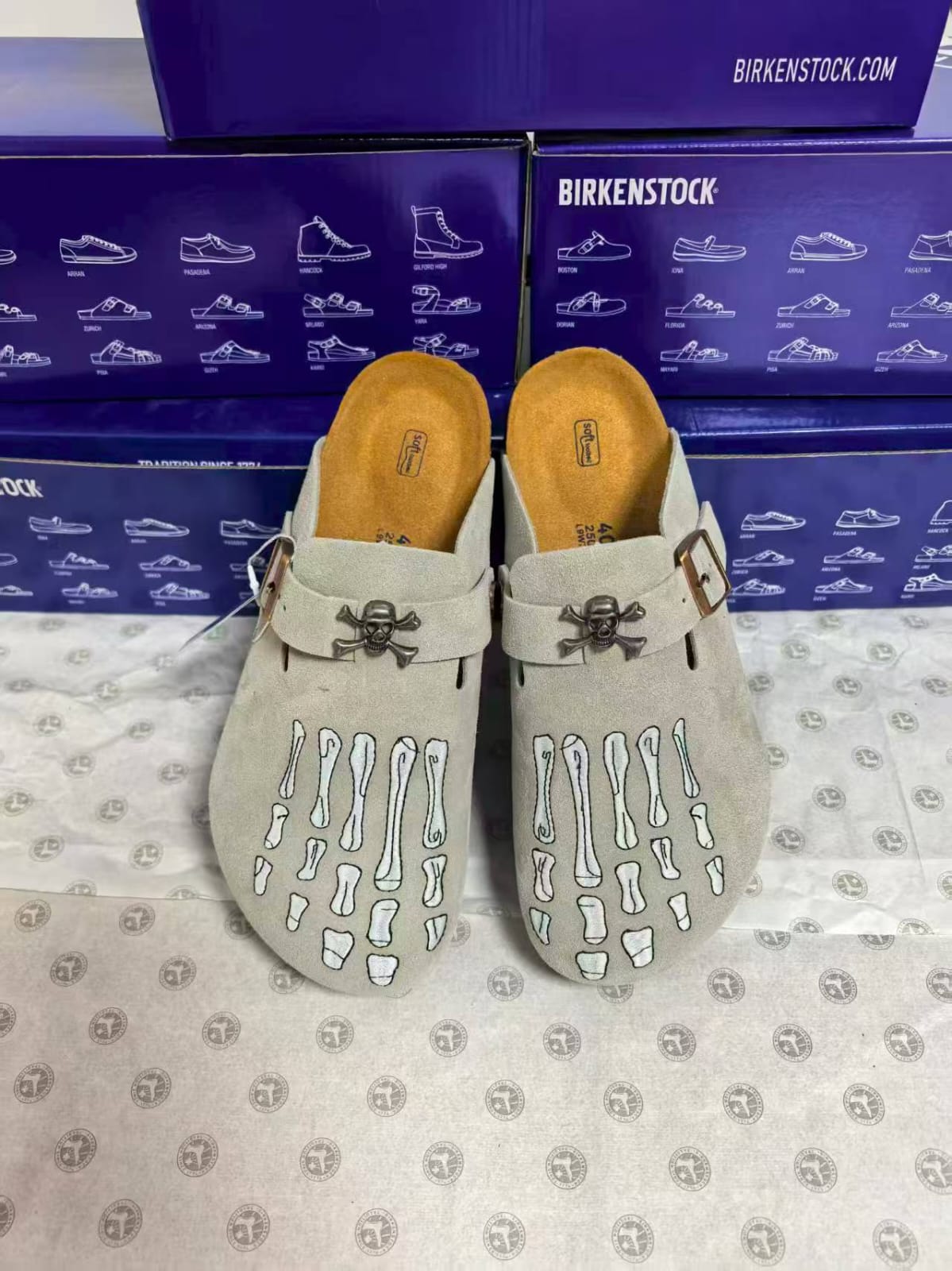 Birkenstock Boston Clog 'Custom Skull & Skeleton - Taupe Suede